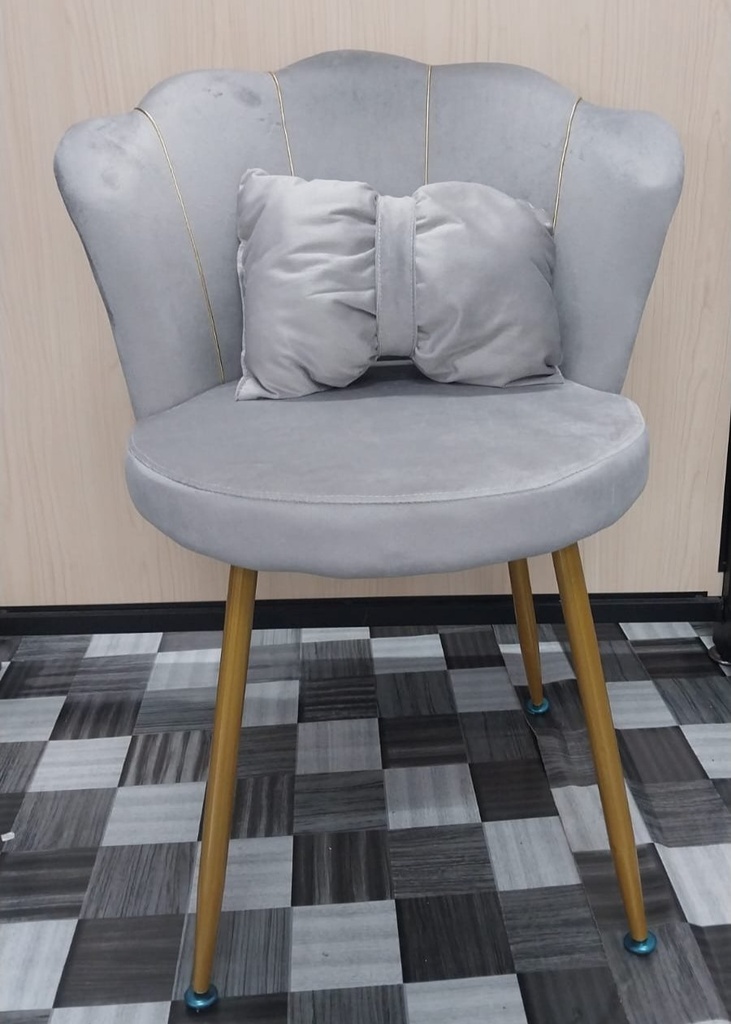 Shell Velvet Chair with Gold Trim & Pillow | Grey