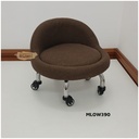Low profile stool on wheels with back support | 31cm | Brown